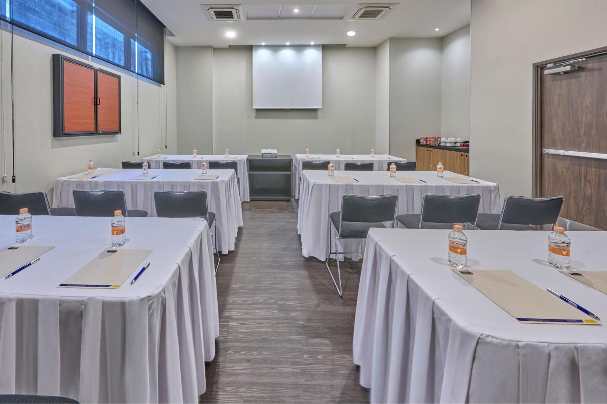 City Express By Marriott Ciudad De Mexico La Villa Εξωτερικό φωτογραφία
