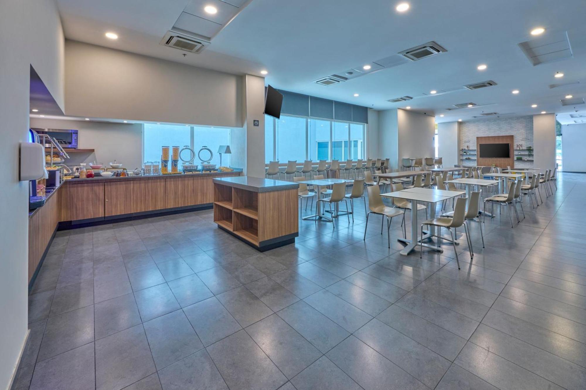 City Express By Marriott Ciudad De Mexico La Villa Εξωτερικό φωτογραφία